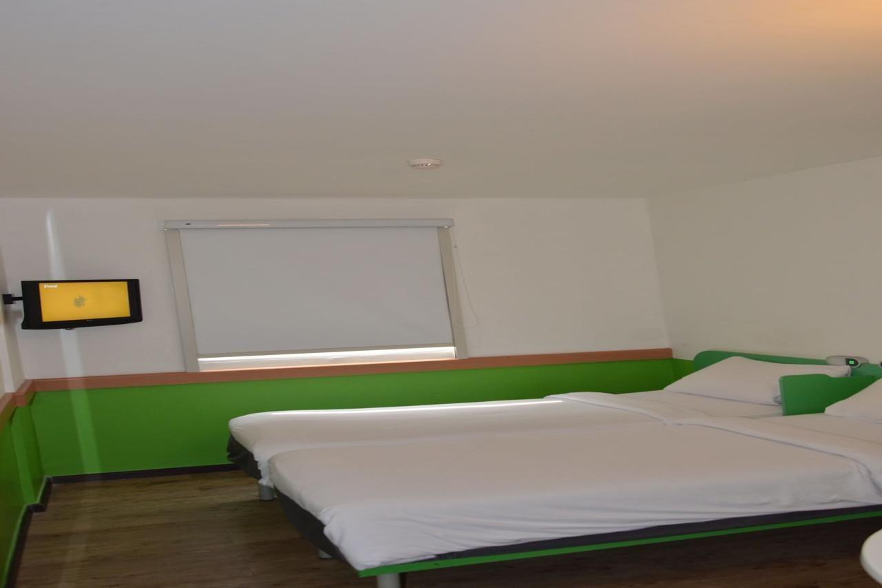 Ibis Budget Jakarta Airport Тангеранг Екстер'єр фото